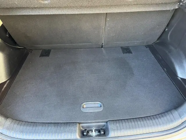 Hyundai ix20 1.6i Go! 2016 Benzine 25