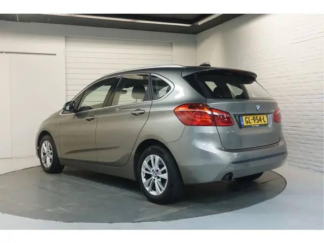 BMW 2 Serie Active Tourer 218i Sport 2015 Benzine 3