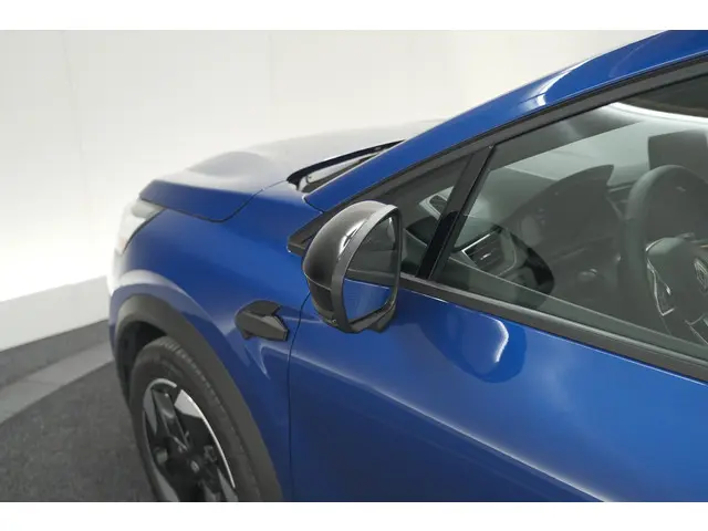 Renault Captur Mild Hybrid 160 EDC Techno 2025 Benzine 18