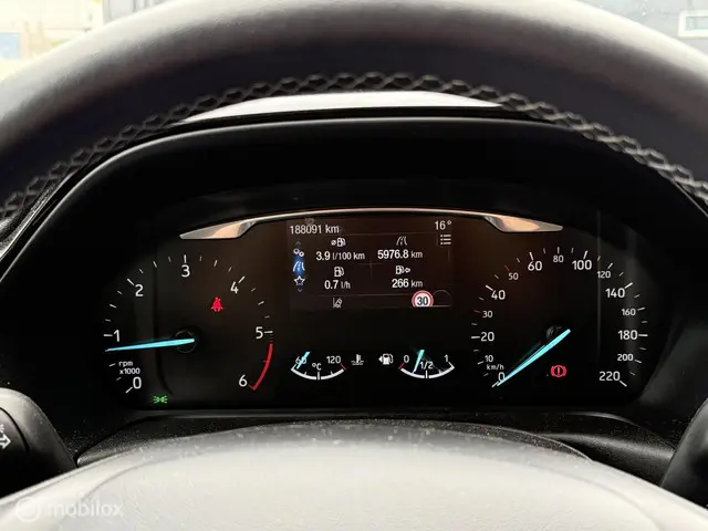 Ford Fiesta 1.5 TDCi Titanium 2018 Diesel 14