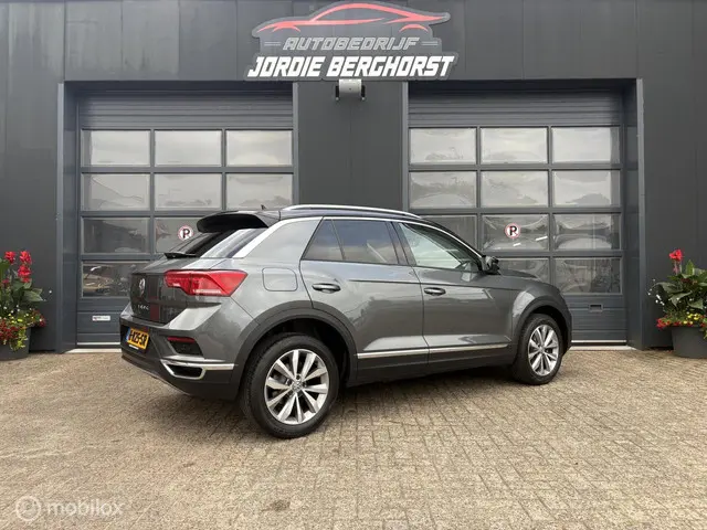 Volkswagen T-Roc 1.0 TSI Style Business 2019 Benzine 4
