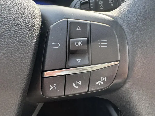 Ford Kuga 2.5 PHEV Titanium 2021 Hybride Benzine 17