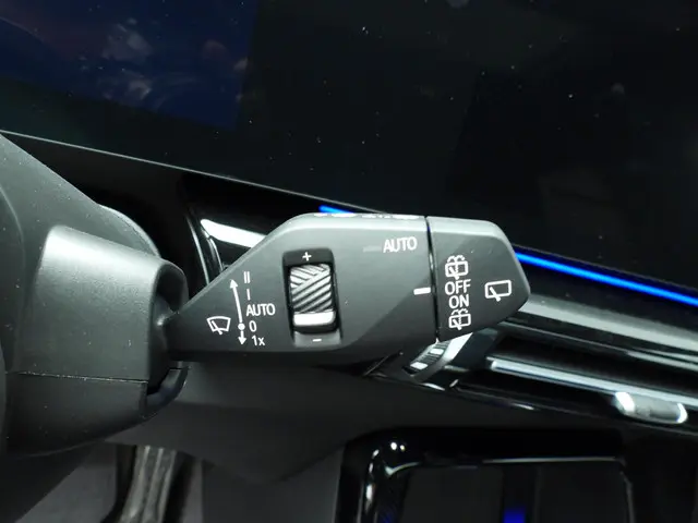 BMW X1 xDrive25e 2025 Hybride Benzine 35