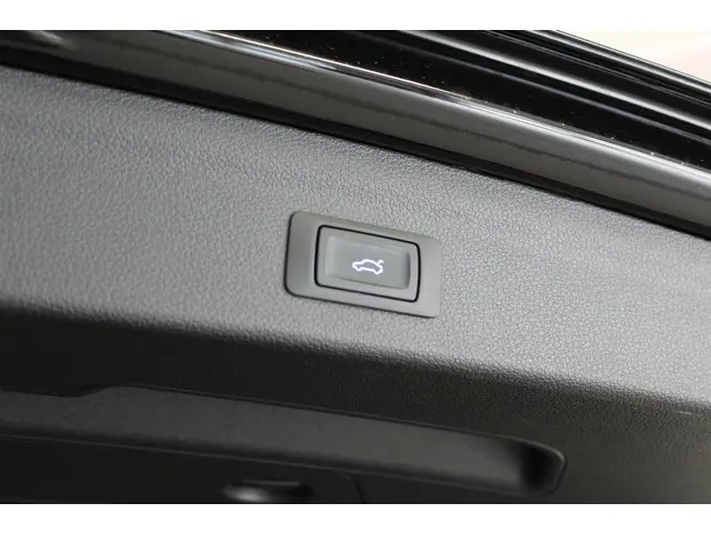 Audi Q3 35 TFSI S edition 2021 Benzine 17