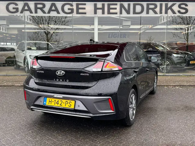 Hyundai IONIQ Comfort EV 38 kWh 2020 Elektrisch 3