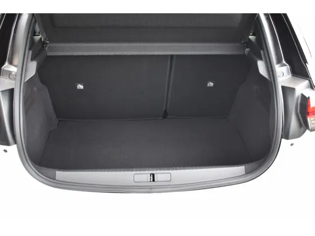 Opel Corsa 1.2 GS 2025 Benzine 18