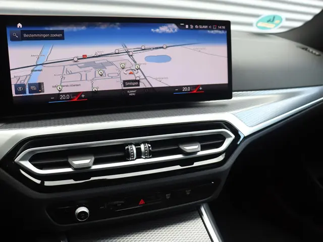BMW 3 Serie Touring 320e 2023 Hybride Benzine 17