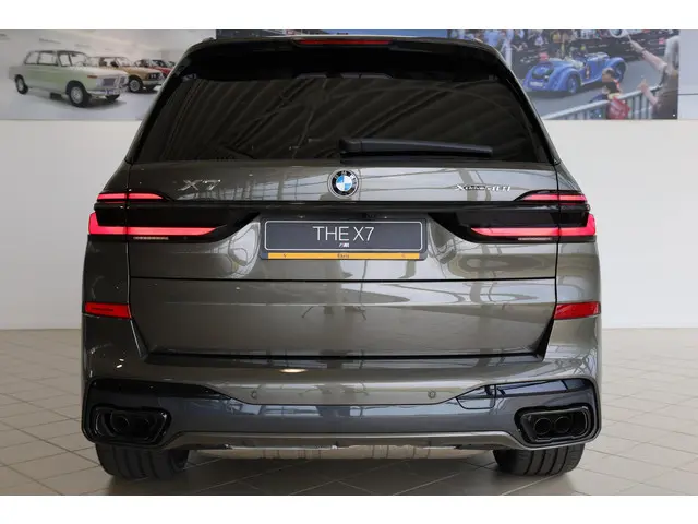 BMW X7 xDrive40i 2025 Benzine 6