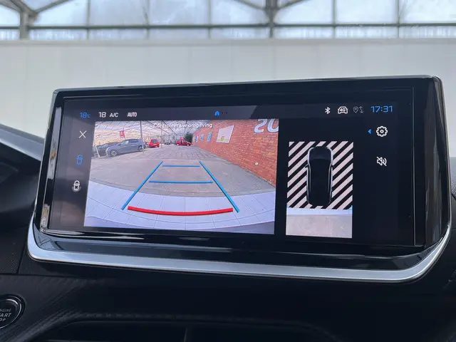 Peugeot e-2008 EV GT 54 kWh 2024 Elektrisch 15