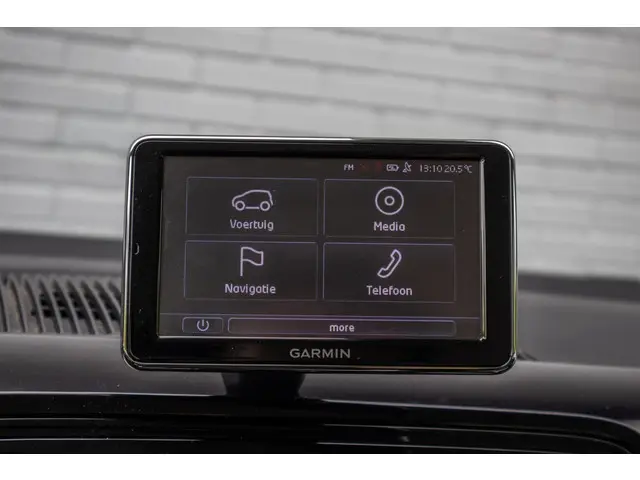 Volkswagen up! 1.0 move up! BlueMotion 2015 Benzine 17