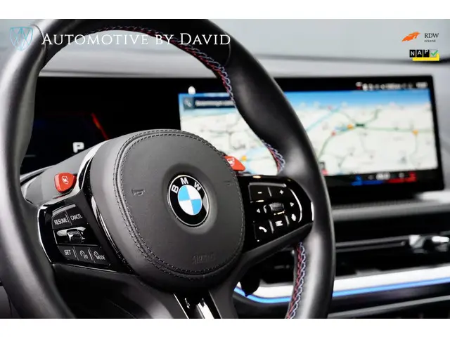 BMW XM PHEV 4.4 V8 653 pk 30 kWh 2023 Hybride Benzine 54