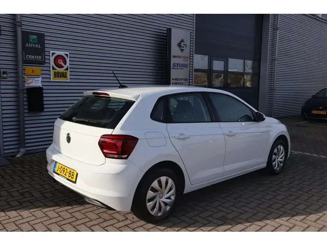 Volkswagen Polo 1.0 TSI Comfortline 2020 Benzine 9