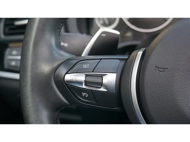 BMW X3 xDrive 20i 184pk M-Sport 2017 Benzine 38