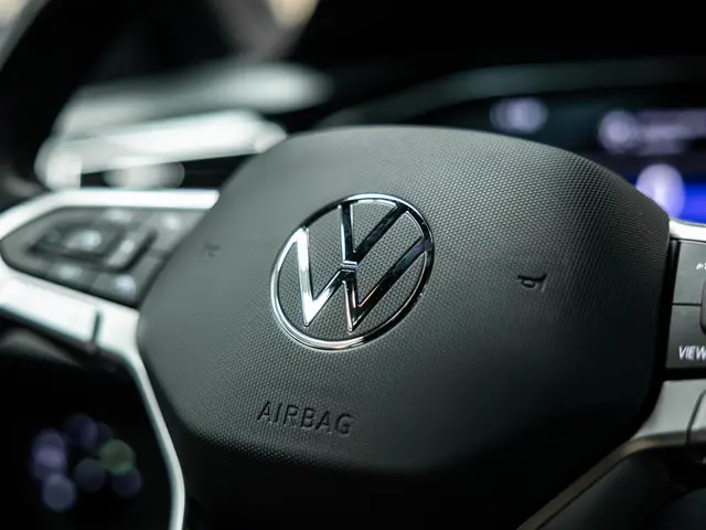 Volkswagen Polo 1.0 TSI R-Line Edition 2025 Benzine 31