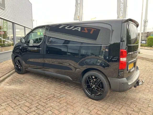 Opel Vivaro 1.5 CDTI L2H1 Edition 2021 Diesel 32