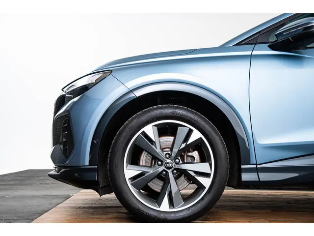 Audi Q4 e-tron 40 Edition 77 kWh 2022 Elektrisch 8