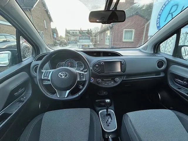 Toyota Yaris 1.5 Hybrid Aspiration 2016 Hybride Benzine 7