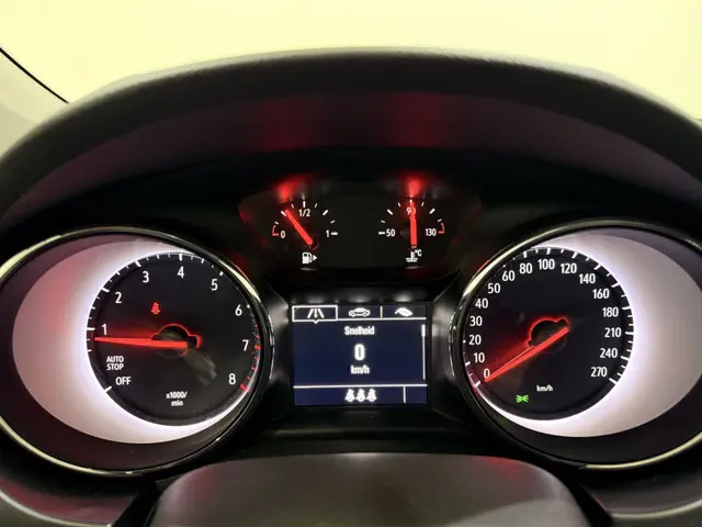 Opel Astra HB 1.0 Turbo 120 Years Edition 2019 Benzine 30