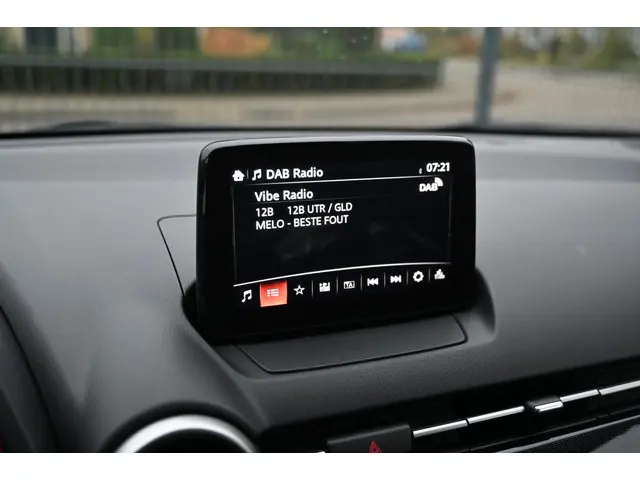 Mazda 2 Skyactiv-G 75 6MT Comfort 2021 Benzine 21