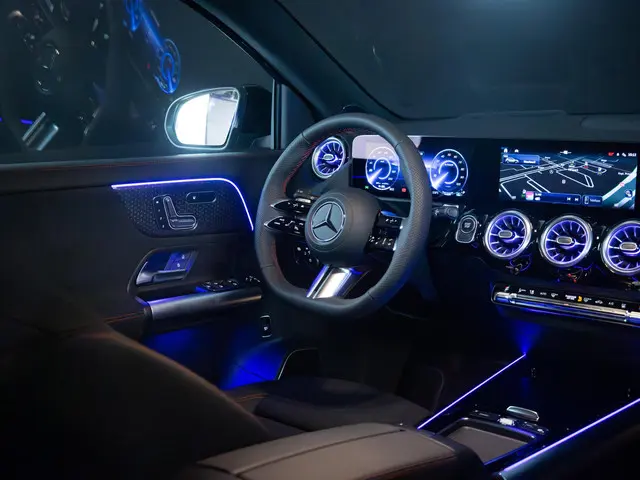 Mercedes-Benz EQA 250+ AMG Line 2024 Elektrisch 41