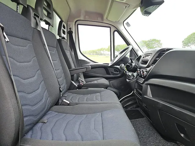 Iveco Daily 35C16 2019 Diesel 7