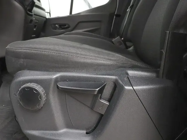 Ford Transit 310 105PK L3H2 Trend 2022 Diesel 16