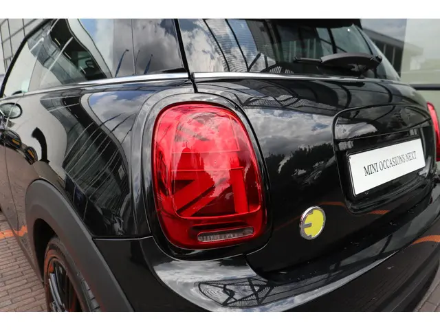 MINI Electric Camden Edition 2023 Elektrisch 13