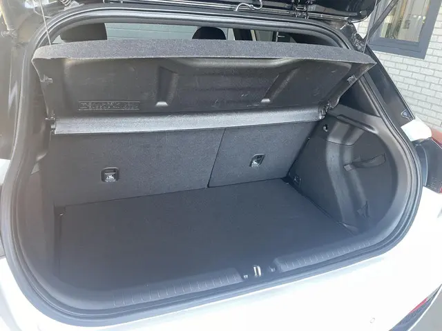 Hyundai i20 1.2 MPI Comfort 2019 Benzine 28