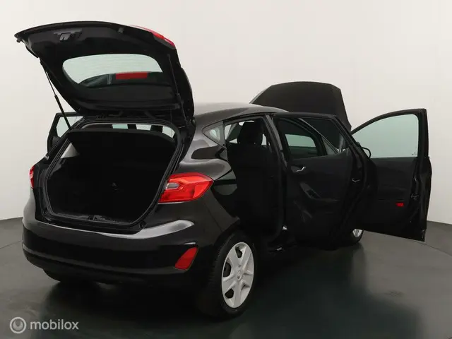 Ford Fiesta 1.1 Trend 2019 Benzine 21