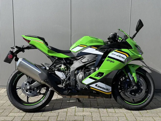 Kawasaki Ninja ZX ZX-4R 2025 Benzine
