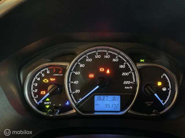 Toyota Yaris 1.0 VVT-i 5-Deurs. Airco 2018 Benzine 17