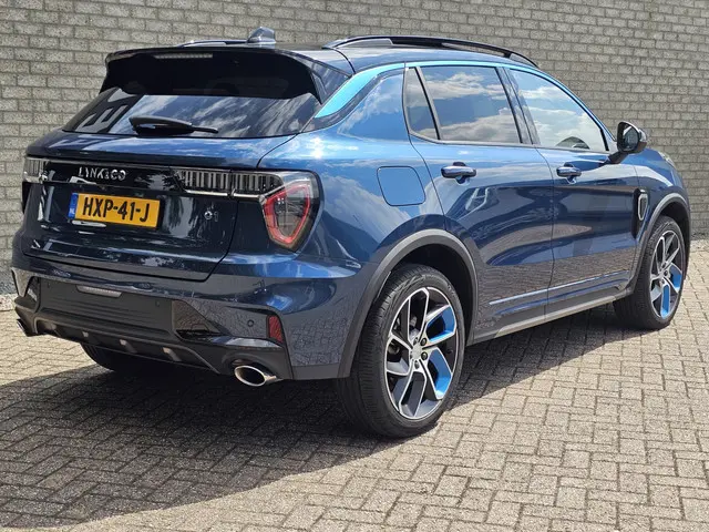 Lynk & Co 01 1.5 Pano-dak/Camera 2022 Hybride Benzine 6