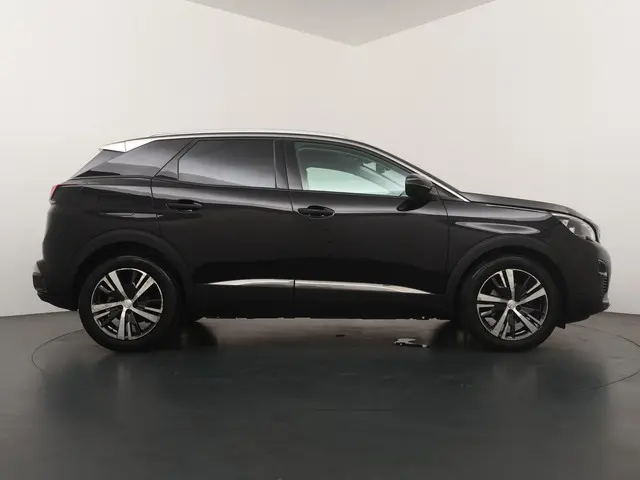 Peugeot 3008 1.2 PureTech Allure 2018 Benzine 6