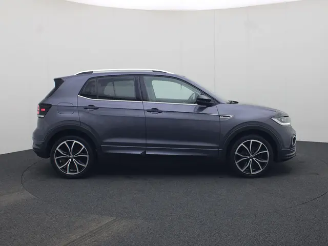 Volkswagen T-Cross 3