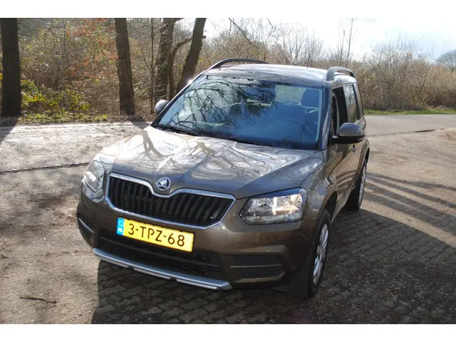 Škoda Yeti 1.2 TSI Active AUTOMAAT 2014 Benzine 15