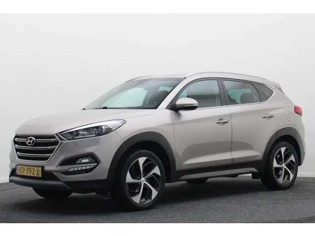 Hyundai Tucson 1.6 GDi Comfort 2017 Benzine 16