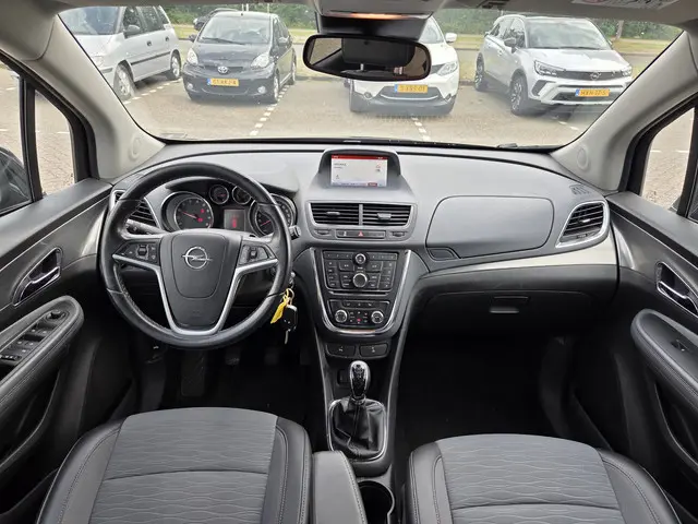 Opel Mokka 1.6 Selection 2016 Benzine 2