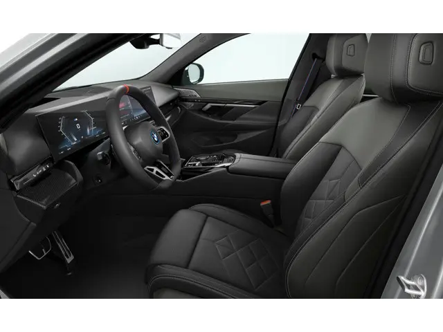 BMW i5 Sedan M60 xDrive 2025 Elektrisch 4