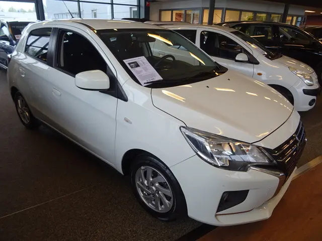 Mitsubishi Space Star 1.2 Active 2021 Benzine 8