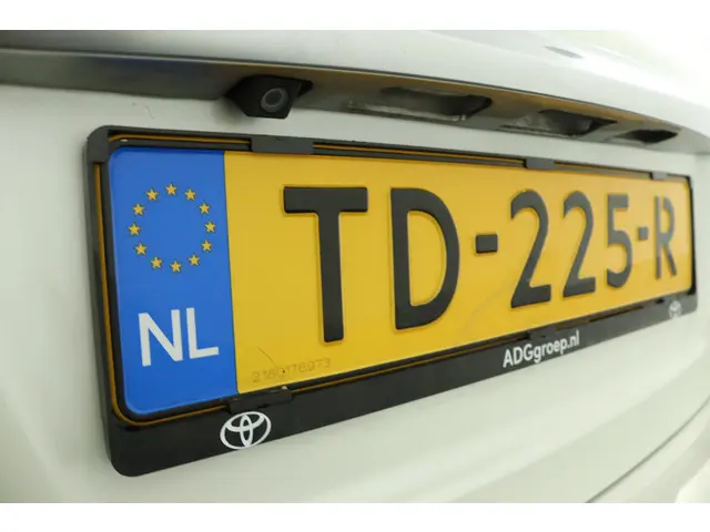 Toyota Yaris 1.5 Hybrid Lease 2015 Hybride Benzine 41