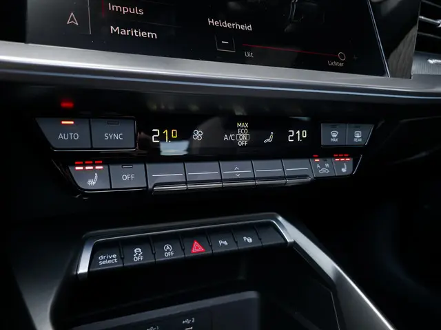 Audi A3 Sportback 35 TFSI S edition 2023 Benzine 12