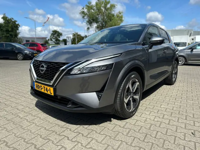 Nissan QASHQAI 1.3 MHEV Tekna 2023 Hybride Benzine 3