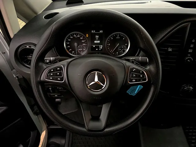 Mercedes-Benz Vito 116 CDI L3 H1 2024 Diesel 23