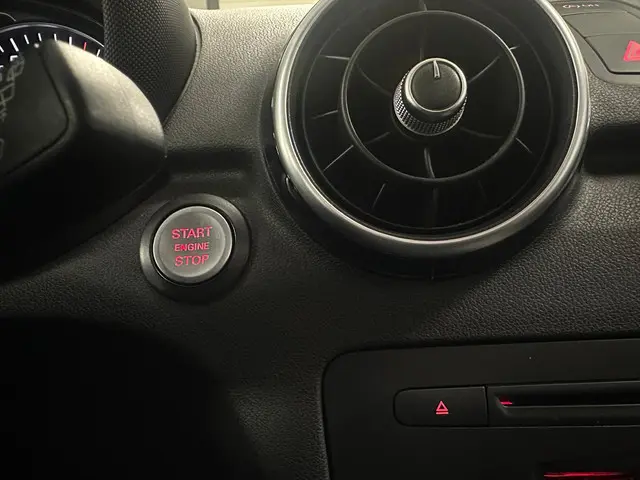 Audi A1 Sportback 1.4 TFSI Ambition 2012 Benzine 19