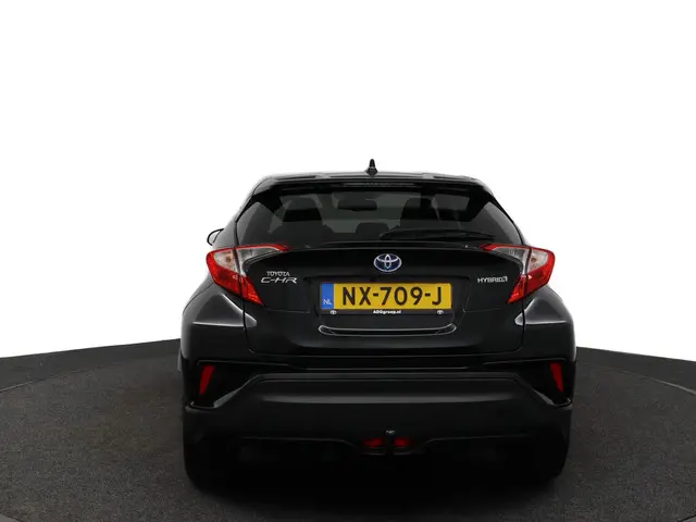 Toyota C-HR 1.8 Hybrid Executive 2017 Hybride Benzine 49
