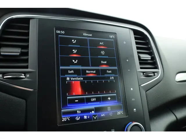 Renault Mégane Estate 1.3 TCe Limited 2020 Benzine 28