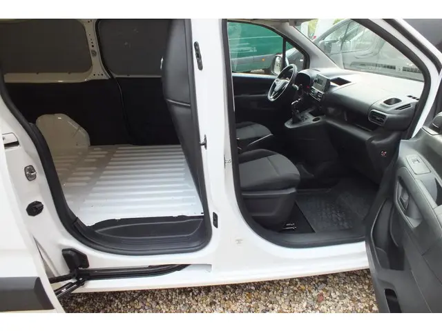 Opel Combo 1.6D L2H1 Edition 2019 Diesel 9