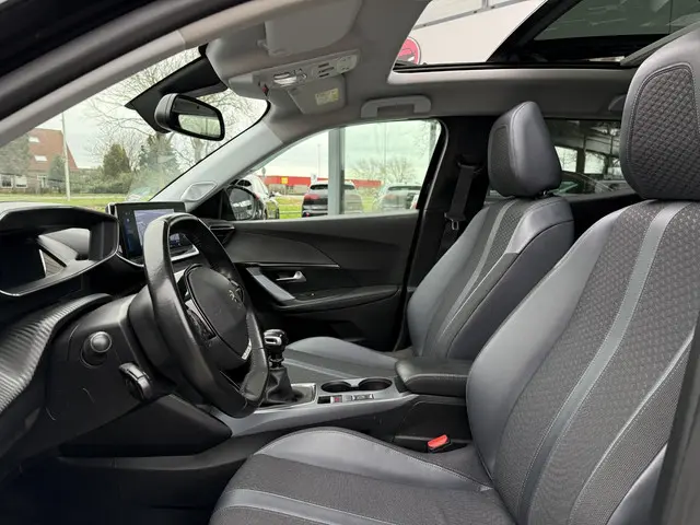 Peugeot 2008 1.5 BlueHDi Allure 2020 Diesel 10