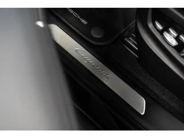 Porsche Cayenne 3.0 E-Hybrid 2021 Hybride Benzine 6