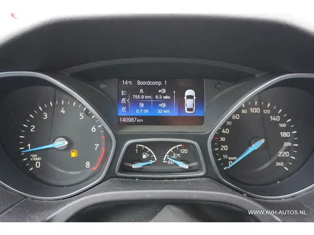 Ford Focus Wagon 1.0 Titanium 2016 Benzine 13